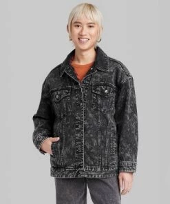Women's Oversized Denim Trucker Jacket - Wild Fable™ Light Wash